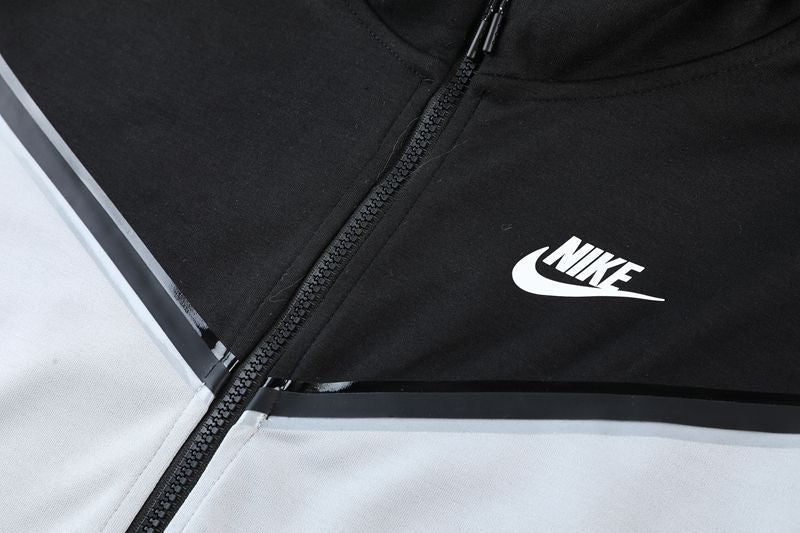 Nike Tech Fleece